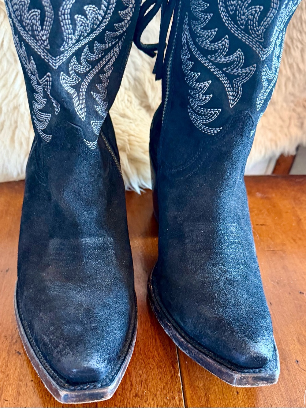 Ariat Black Suede women’s Casanova Style - Picture 8 of 9